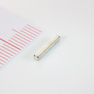 Magnet neodim bloc 10x1,5x1,5 Z 80 °C, VMM4-N35