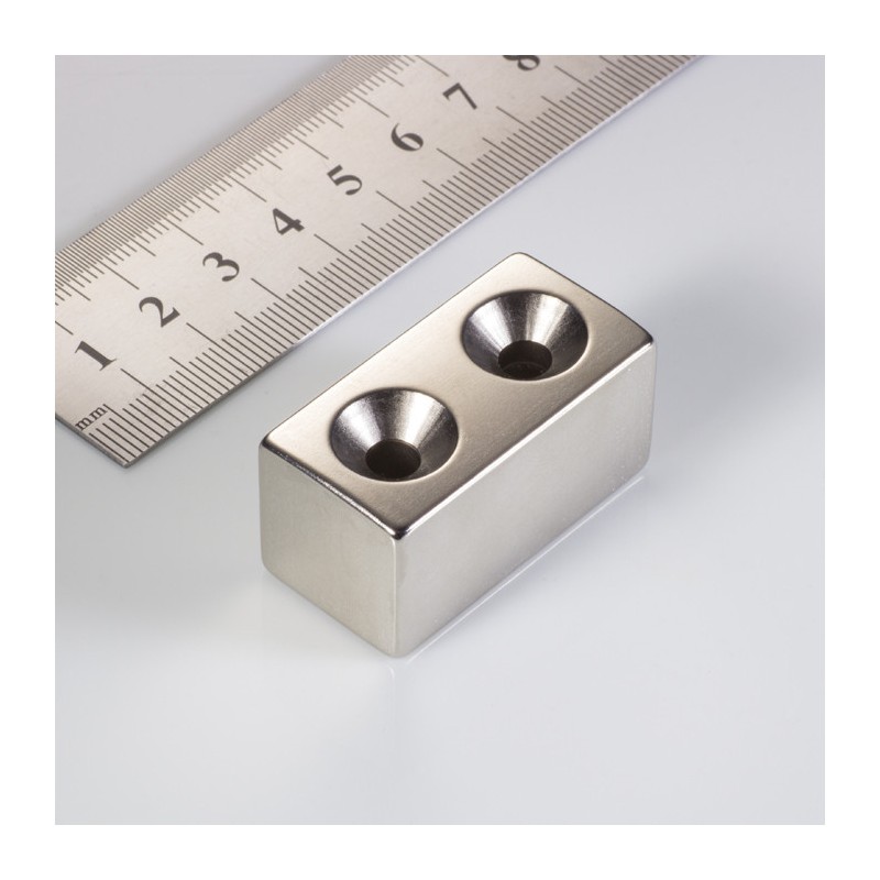 Magnet neodim bloc 40x20x20xR98,5 N 80 °C, VMM10-N50