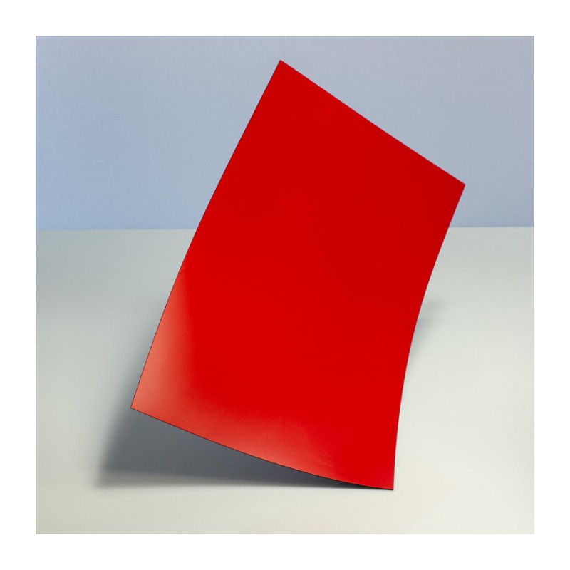 Folie magnetică A4 (297x210 mm) roșie grosime 1 mm