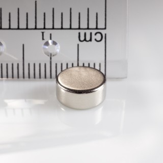 Magnet neodim cilindru cu diam.9x4 N 80 °C, VMM7-N42