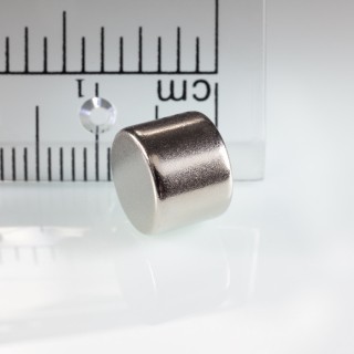Magnet neodim cilindru cu diam.9x7 N 80 °C, VMM7-N42