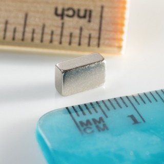 Magnet neodim bloc 8x5x3 N 80 °C, VMM2-N30