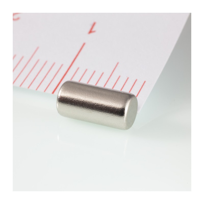 Magnet neodim cilindru cu diam.4x8 N 80 °C, VMM2-N30