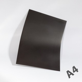Folie magnetică A4 (297x210 mm) 2 mm - negru - fără tratament de suprafa