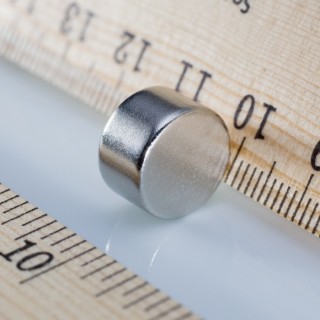 Magnet neodim cilindru cu diam.12x7 N 80 °C, VMM7-N42