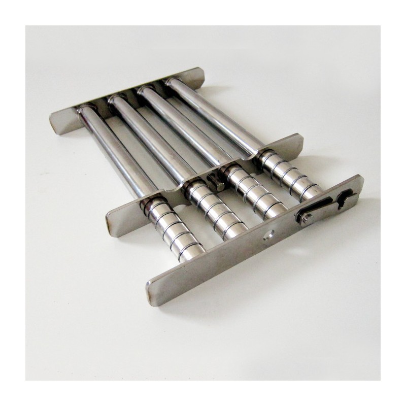 Grilă magnetică MR 286x280x40/4 VVM