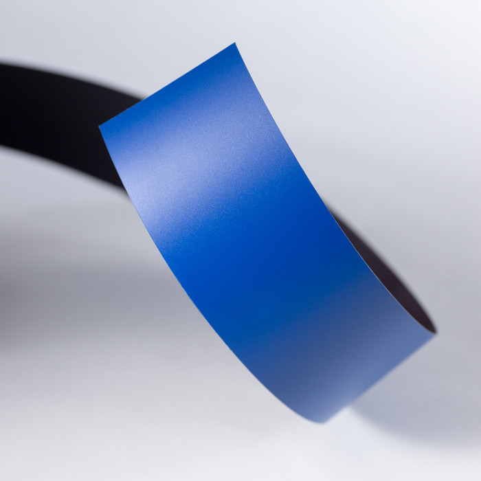Bandă magnetică 50x0,6 mm albastră