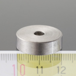 Magnet oală diam. 20 x înălțime 6 mm, cu gaură pentru șurub diam. 4,5mm, magnet SmCo
