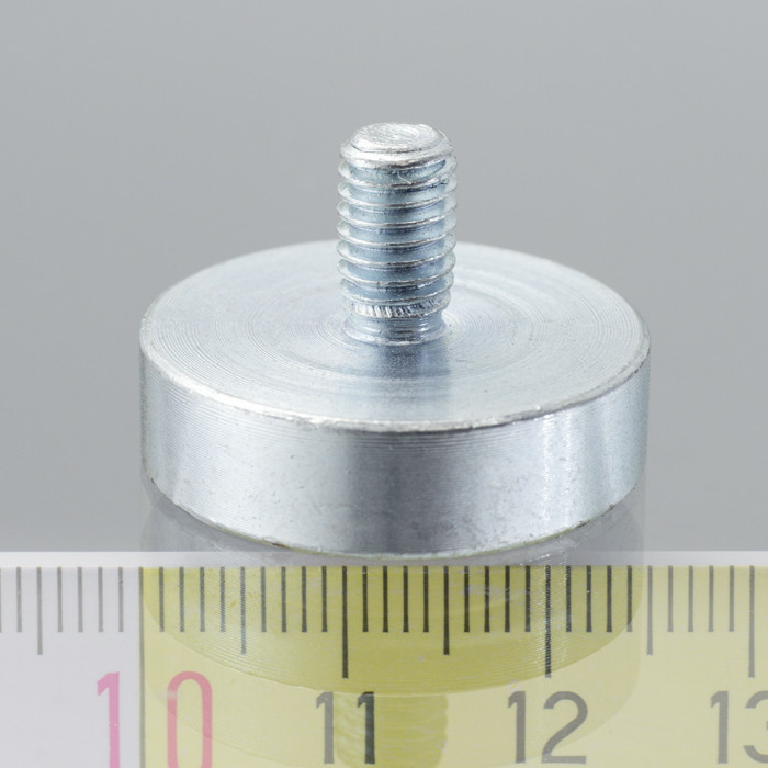 Magnet oală cu coadă, diam. 25 x înălțime 7 mm cu filet exterior M6, înălțime filet 10 mm
