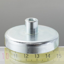 Magnet oală cu coadă, diam. 50 x înălțime 10 mm cu filet interior M6, înălțime filet 12 mm