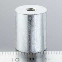 Magnet oală cilindru diam. 20 x înălțime 25 mm cu filet interior M6. lungime filet 9 mm