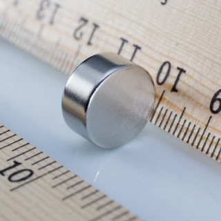Magnet neodim cilindru cu diam.13x6 N 80 °C, VMM7-N42