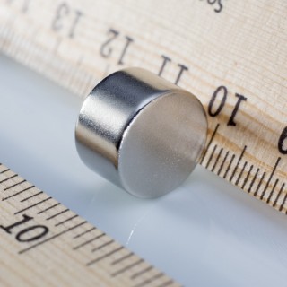 Magnet neodim cilindru cu diam.13x8 N 80 °C, VMM7-N42