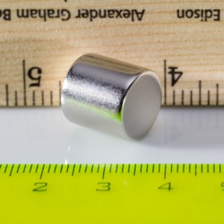 Magnet neodim cilindru cu diam.13x13 N 80 °C, VMM7-N42