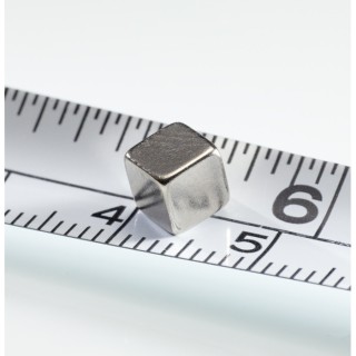 Magnet neodim bloc 5x5x5 N 80 °C, VMM7-N42