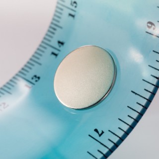 Magnet neodim cilindru cu diam.15x1 N 80 °C, VMM7-N42