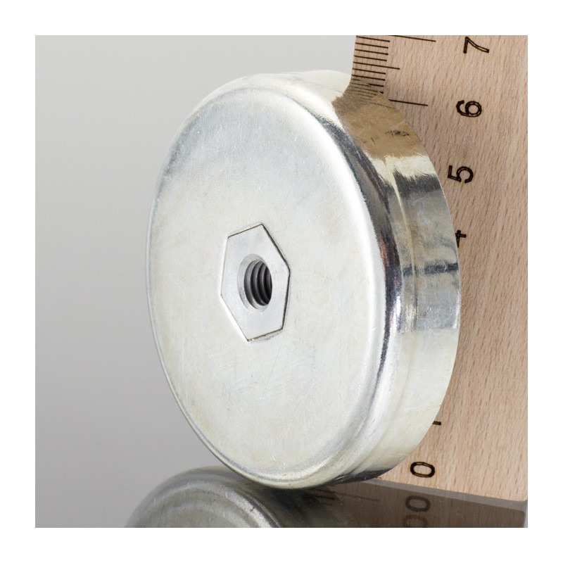 Magnet oală diam. 63 x înălțime 14 mm cu filet interior M8
