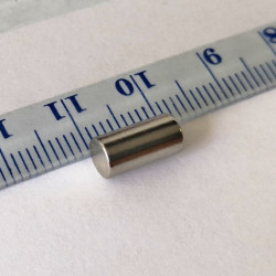 Magnet neodim cilindru cu diam.5x10 N 80 °C, VMM8-N45