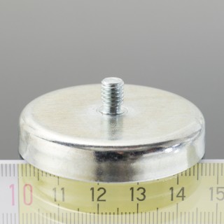 Magnet oală cu coadă, diam. 47 x înălțime 9 mm cu filet exterior M6, înălțime filet 8 mm