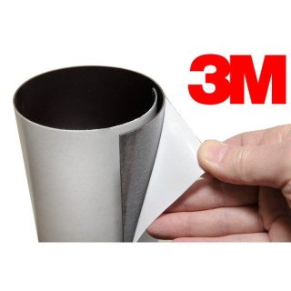 Folie magnetică cu autoadeziv, de grosime 0,7 mm