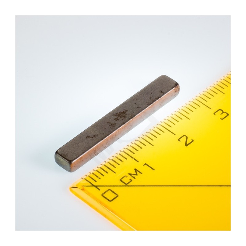 Magnet neodim bloc 30x4,5x3 N 150 °C, VMM8SH-N45SH