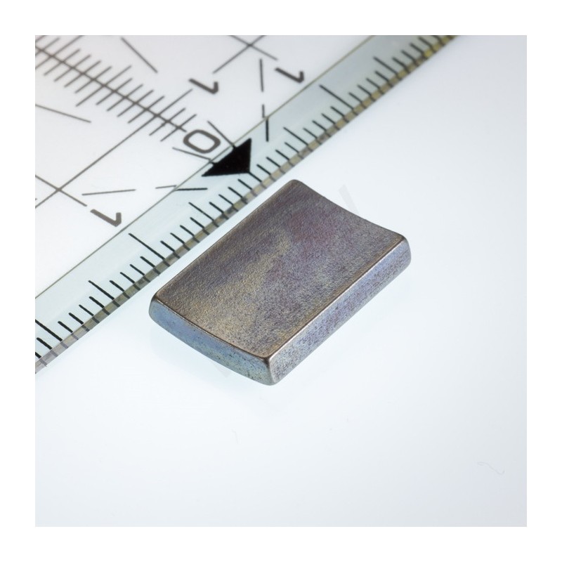Magnet neodim segment R24,20xr21,80x25,71°x15 P 150 °C, VMM8SH-N45SH