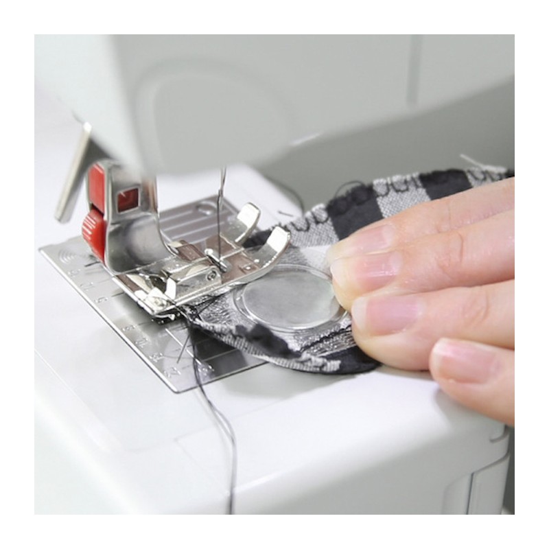 Magnet NdFeB pr.12 x 2 mm cu acoperire rotundă din PVC care se poate coase pe stofă