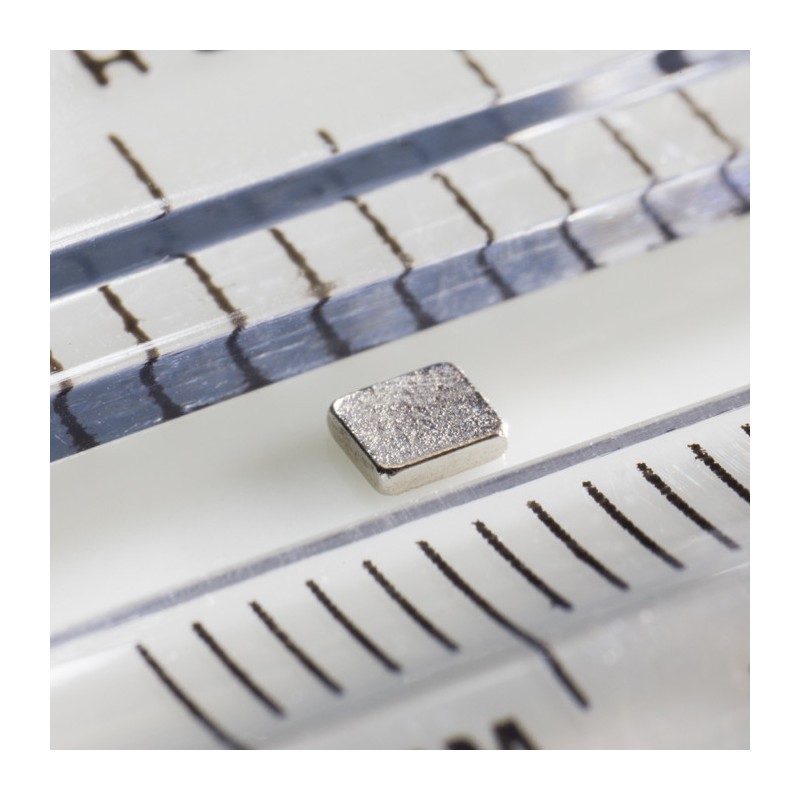 Magnet neodim bloc 2,4x2x0,6 N 150 °C, VMM8SH-N45SH