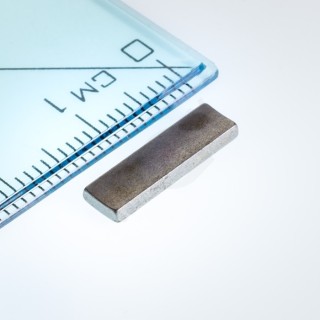 Magnet neodim segment R13,30xr11,80x20°x15 P 150 °C, VMM8SH-N45SH