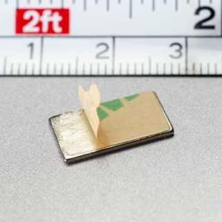 Magnet neodim cu autoadeziv 3M, 15x8x1 mm, grosime autocolantă 0,06 mm