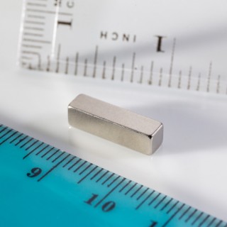 Magnet neodim bloc 15x4x4 N 80 °C, VMM8-N45