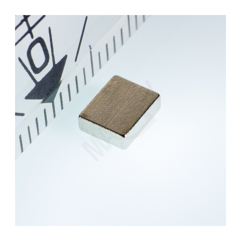 Magnet neodim bloc 5x4x1,5 N 80 °C, VMM8-N45