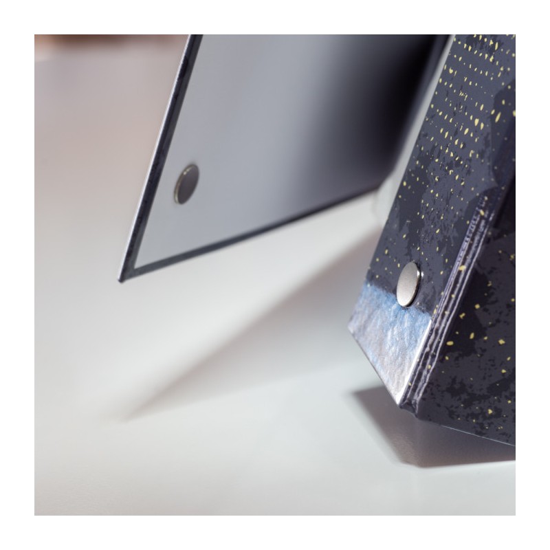 Magnet neodim cilindru cu autoadeziv cu, MAG NM-A 13x1 N VMM4-80 °C SV SET N/S, conține doi magneți care se atrag