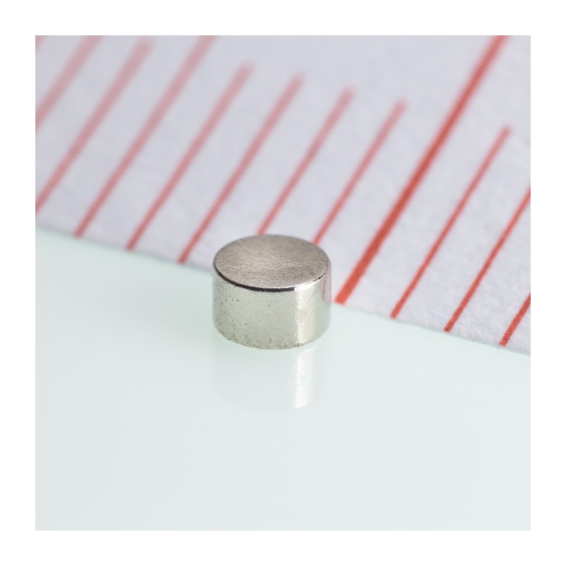 Magnet neodimic pr.2x0,8 mm, 120°C