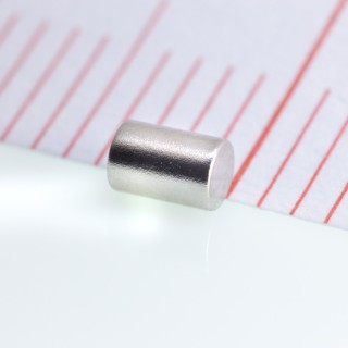 Magnet neodim cilindru cu diam.2x3 N 180 °C, VMM5UH-N35UH