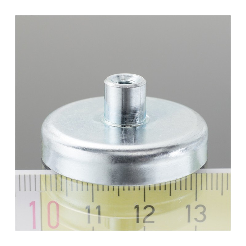 Magnet oală cu coadă, diam. 32 x înălțime 7 mm cu filet interior M4, înălțime filet 8 mm
