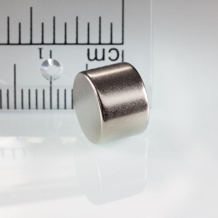 Magnet neodim cilindru cu diam.10x7 N 80 °C, VMM7-N42