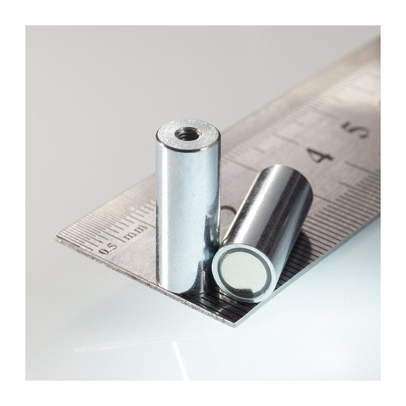 Magnet oală cilindru diam. 8 x înălțime 20 mm cu filet interior M3. lungime filet 5 mm