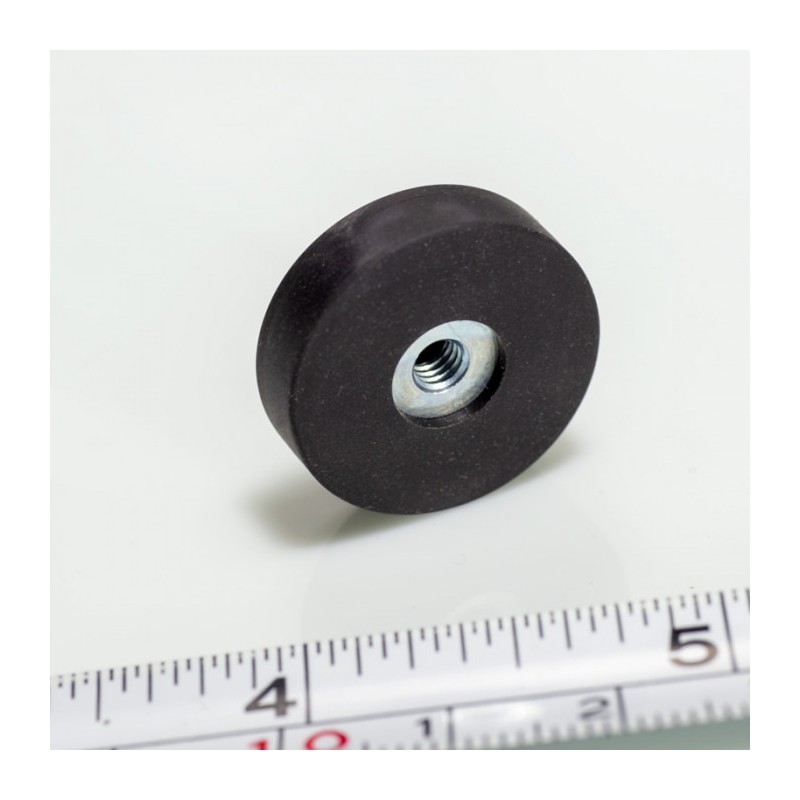 Magnet oală cauciucat diam. 22x6-M4-6H