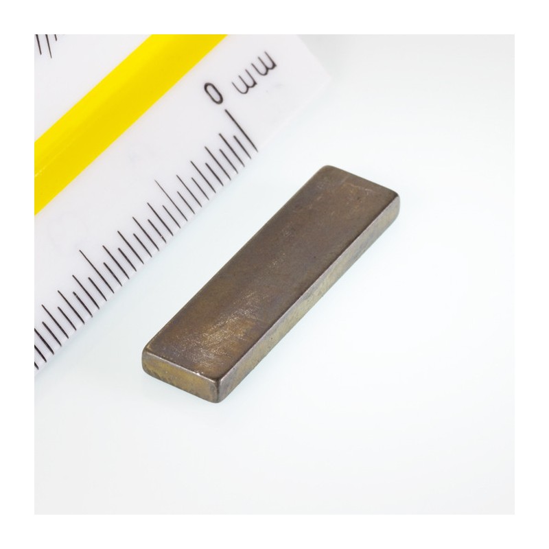 Magnet neodim bloc 26x7x2,5 P 180 °C, VMM5UH-N35UH