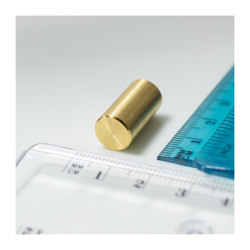 Oală magnetică din alamă cu toleranță h6 diam. 10 x înălțime 20 mm