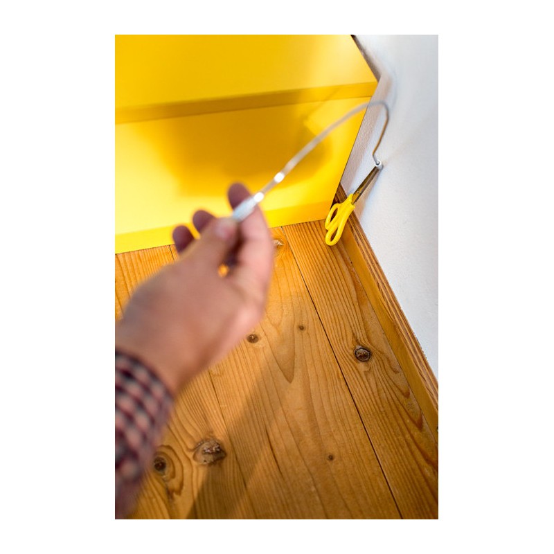 Recuperator magnetic cu tijă flexibilă