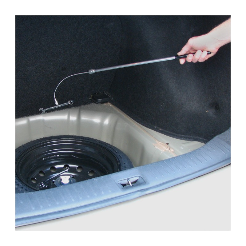 Recuperator magnetic cu tijă extensibilă și flexibilă