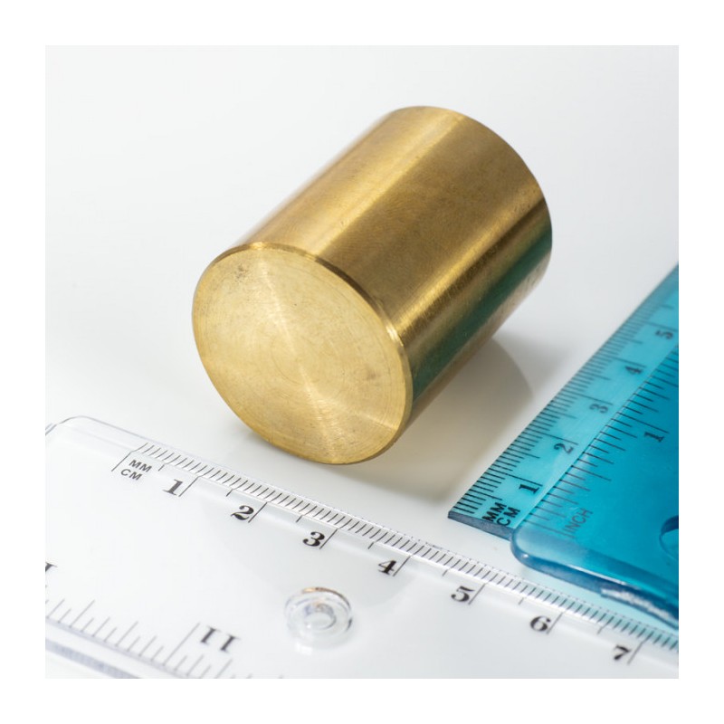 Oală magnetică din alamă cu toleranță h6 diam. 32 x înălțime 40 mm