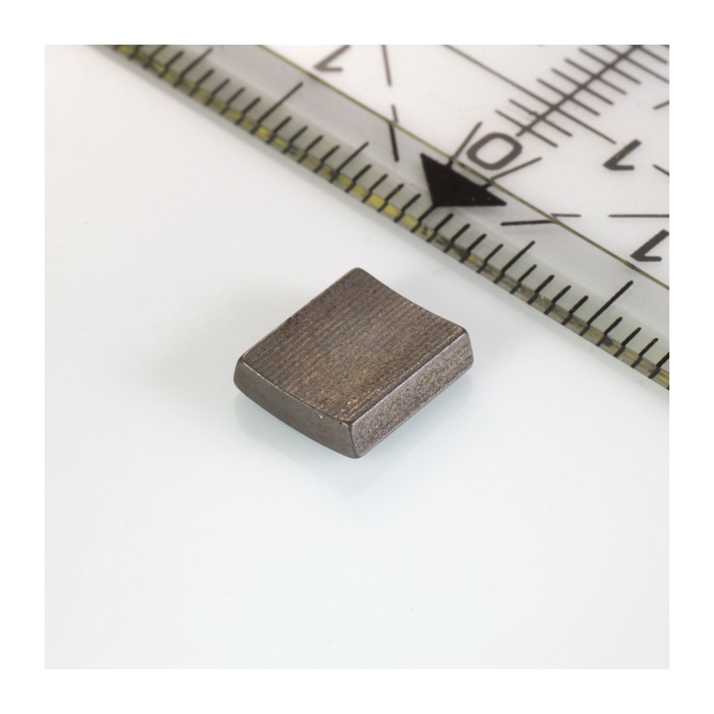 Magnet neodim segment R16,55xr14,55x25,60°x8 P 180 °C, VMM5UH-N35UH
