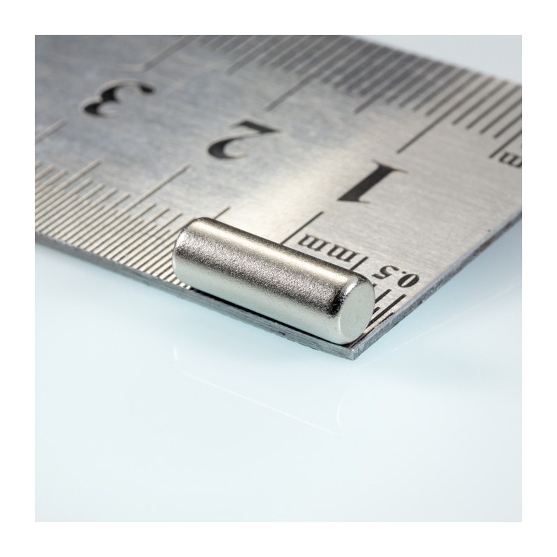 Magnet neodim cilindru cu diam.4x11,7 N 80 °C, VMM4-N35