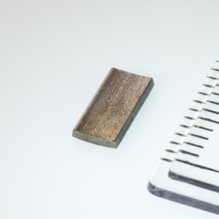 Magnet neodim segment R11xr10x21°x8 P 180 °C, VMM5UH-N35UH