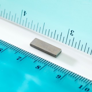 Magnet neodim bloc 14x4,6x1,6 P 180 °C, VMM5UH-N35UH