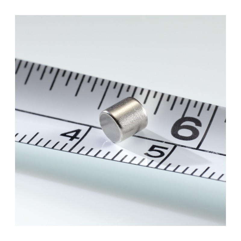 Magnet neodim cilindru, DIAMETRAL, cu diam.4x4 N 150 °C, VMM4SH