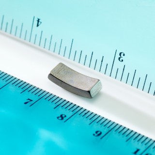 Magnet neodim segment R22,50xr19,90x36°x5 P 180 °C, VMM5UH-N35UH